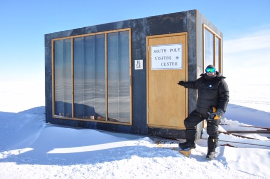 The small and warm visitor center at the Pole.