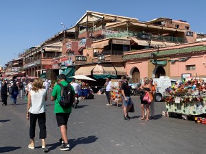 After lunch we visited the Medina for an hour. Mark and I took the opportunity to remember our last visit the square.